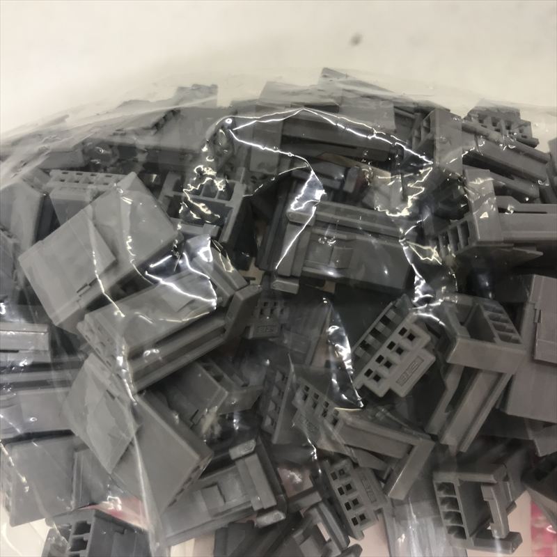 1473672-2,コネクタ/ハウジング,灰,タイコエレクトロニクス(AMP),100個 - 1