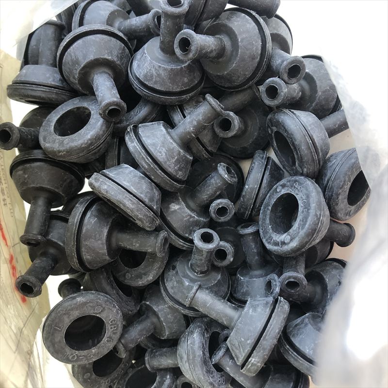 GB0522-1,グロメット,黒,古河電工(三菱電線/菱星電装/SJD),70個 - 1