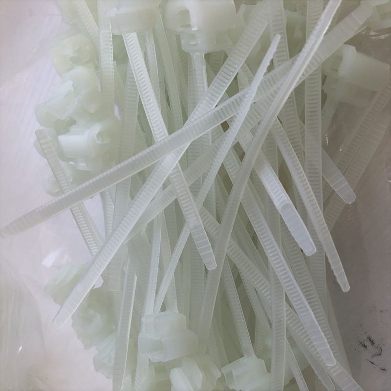 82711-3F240,ワイヤーハーネスクリップ,透,大和化成,70個 - 1