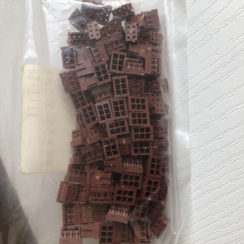 LY10-DC6,コネクタ/ハウジング,茶,航空電子(JAE),100個 - 1