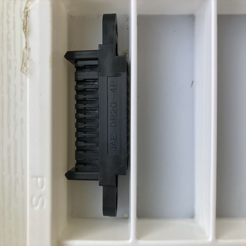 DR-20-4PC-F0,コネクタ/ハウジング,黒,航空電子(JAE),51個 - 1