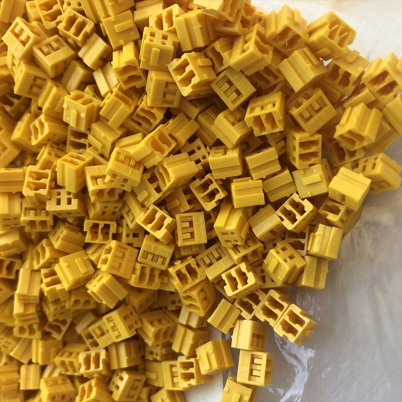 60-8283-3028-45-003,コネクタ/ハウジング,黄,京セラ(旧京セラエルコ),910個 - 1