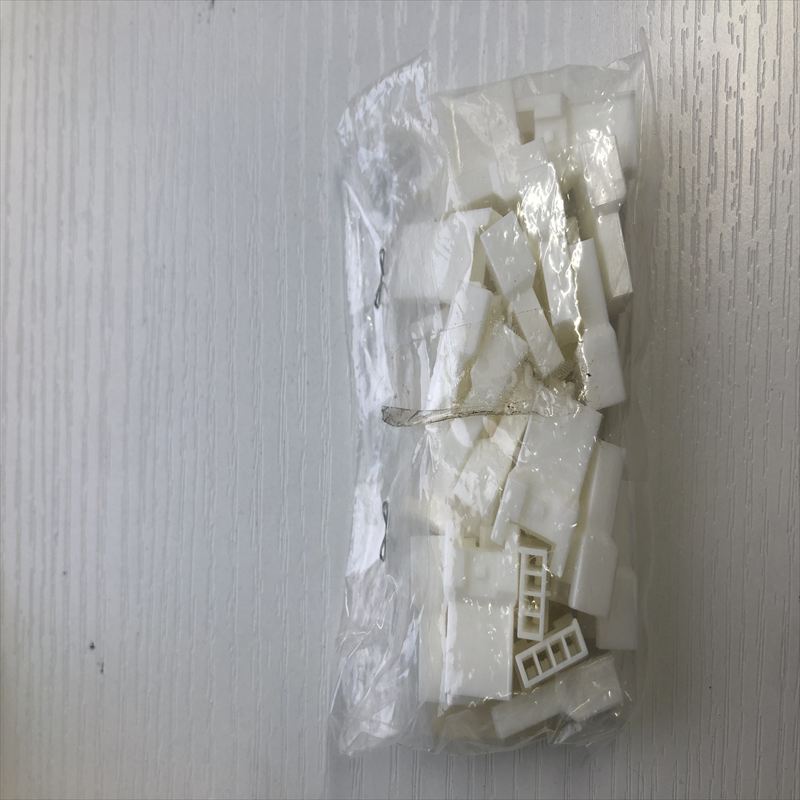 XARR-04VF,コネクタ/ハウジング,白,日本圧着端子製造(JST),40個 - 1