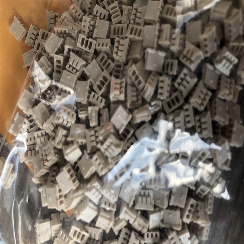 CHP1103-0101,コネクタ/ハウジング,SMK,700個 - 1