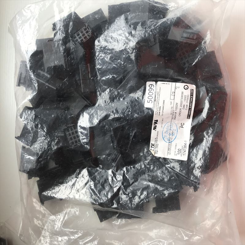 1747364-1,コネクタ/ハウジング,タイコエレクトロニクス(AMP),100個 - 1