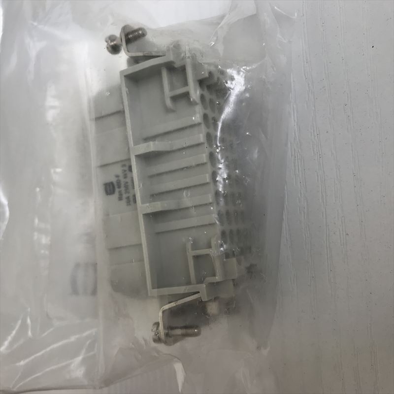 9210403101,コネクタ/ハウジング,HARTING(ハーティング),1個 - 1