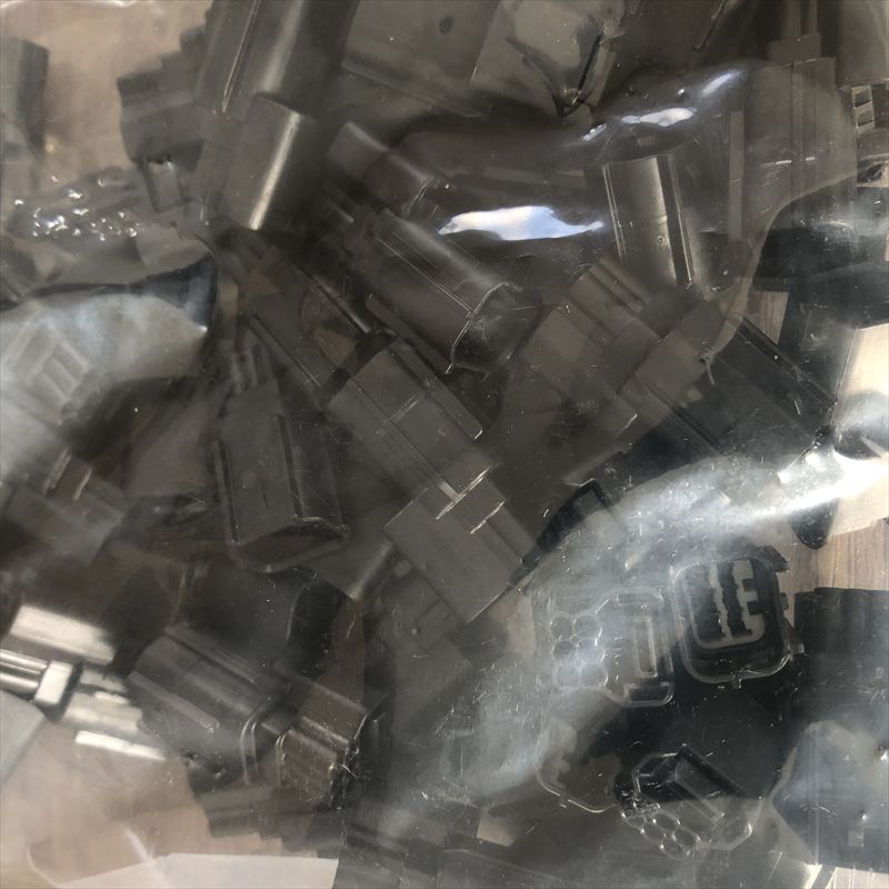 7282-2764-30,コネクタ/ハウジング,黒,矢崎(YAZAKI),50個 - 1