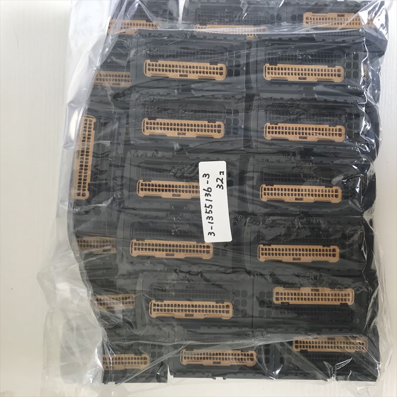 3-1355136-3,コネクタ/ハウジング,黒,タイコエレクトロニクス(AMP),32個 - 1