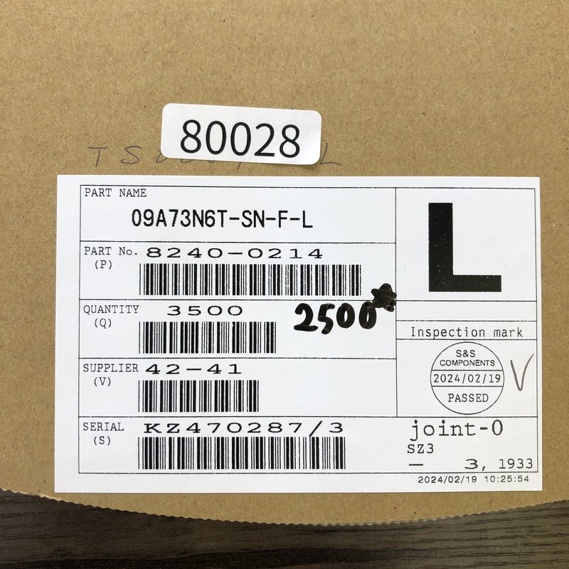 8240-0214,圧着端子,住友電工/住友電装,2500個 - 2