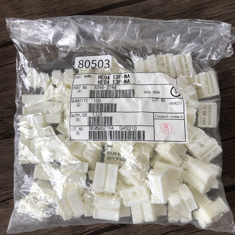 HE04 13F-NA/6098-2784,コネクタ/ハウジング,白,住友電工/住友電装,76個 - 1