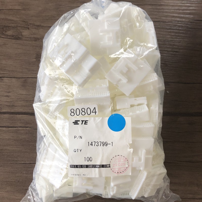 1473799-1,コネクタ/ハウジング,白,タイコエレクトロニクス(AMP),100個 - 1