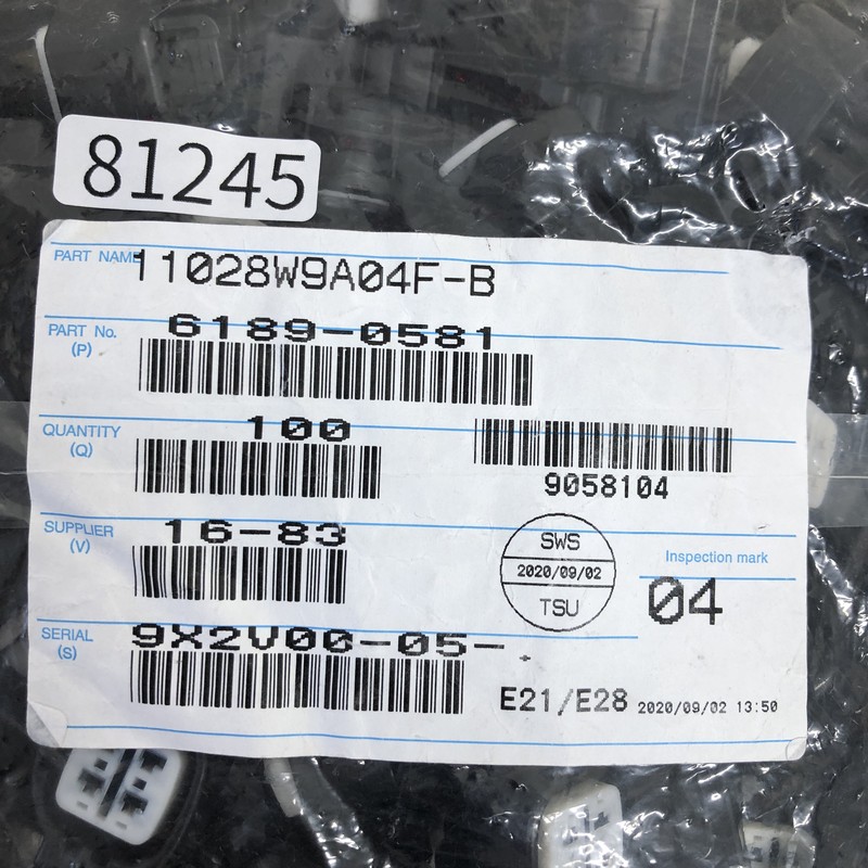 11028W9A04F-B/6189-0581,コネクタ/ハウジング,黒,住友電工/住友電装,100個 - 2
