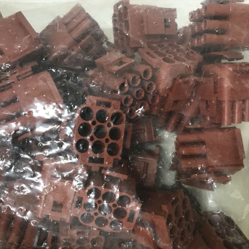 1-350720-1,コネクタ/ハウジング,茶,タイコエレクトロニクス(AMP),74個 - 1