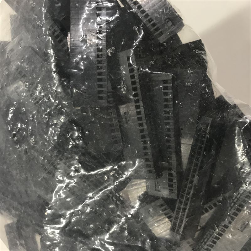 PS-D4C40,コネクタ/ハウジング,黒,航空電子(JAE),100個 - 1